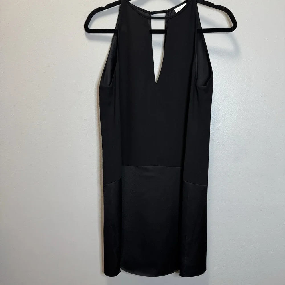 Parker Women's Dress Size XS keyhole Dress Black Mixed Media Lined